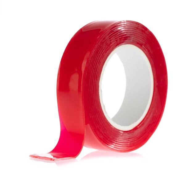 Do czego sprawdzi się taśma pakowa czerwona 48mm 50m?