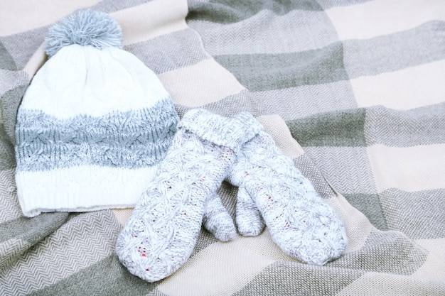 Jak działa rękawica domowa flokowana mpara podczas codziennych porządków?