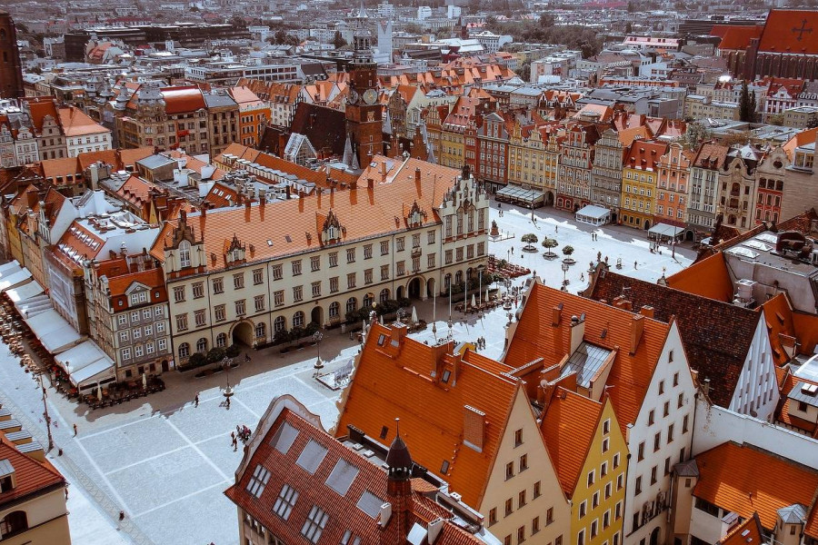 Czy asos to polska strona czy zagraniczny sklep internetowy?