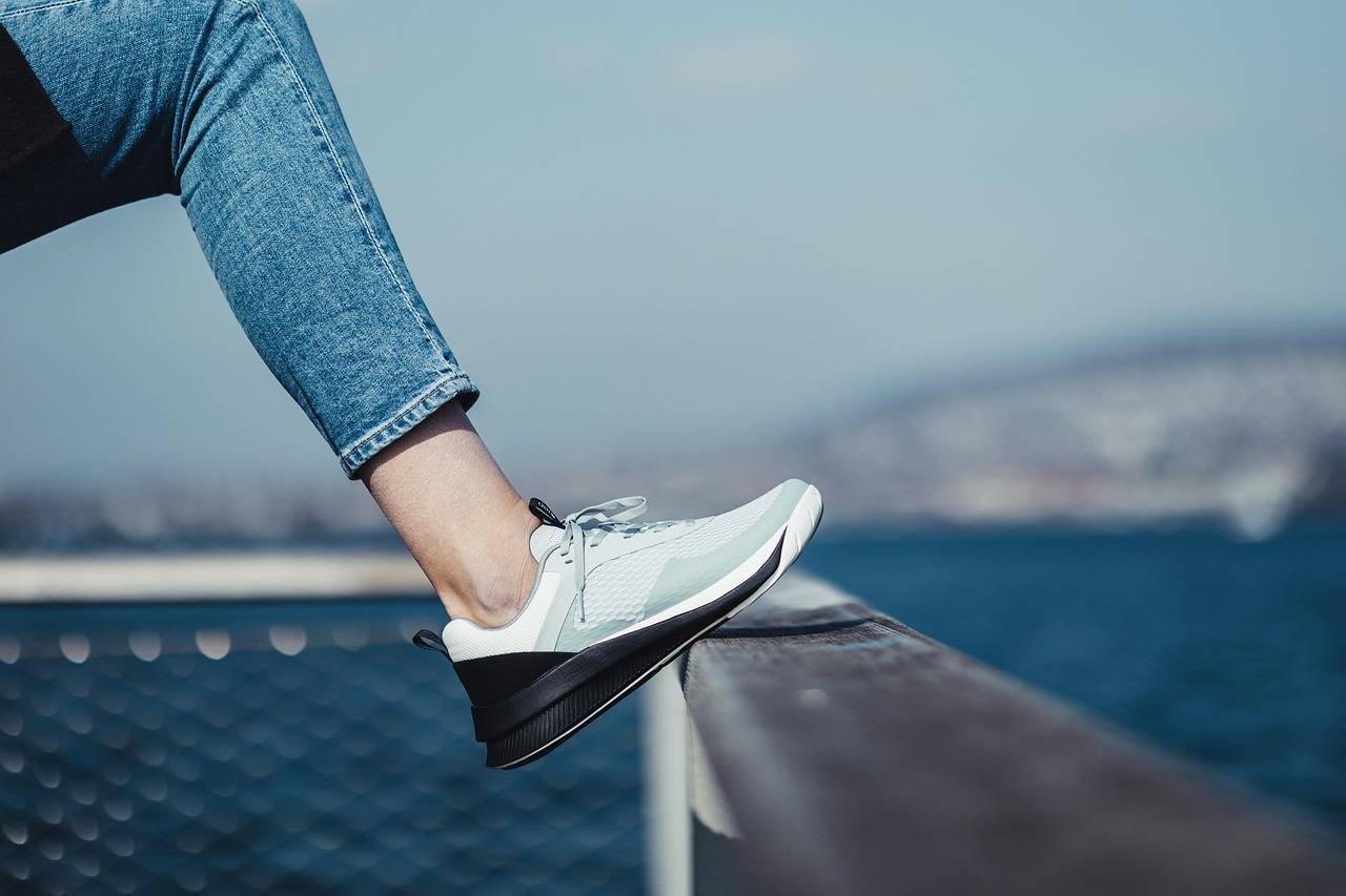 Czy strona street sneakers jest legit i warto tam robić zakupy?